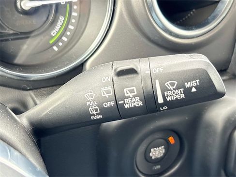 Used 2022 Jeep Wrangler Unlimited Rubicon 4xe image 30