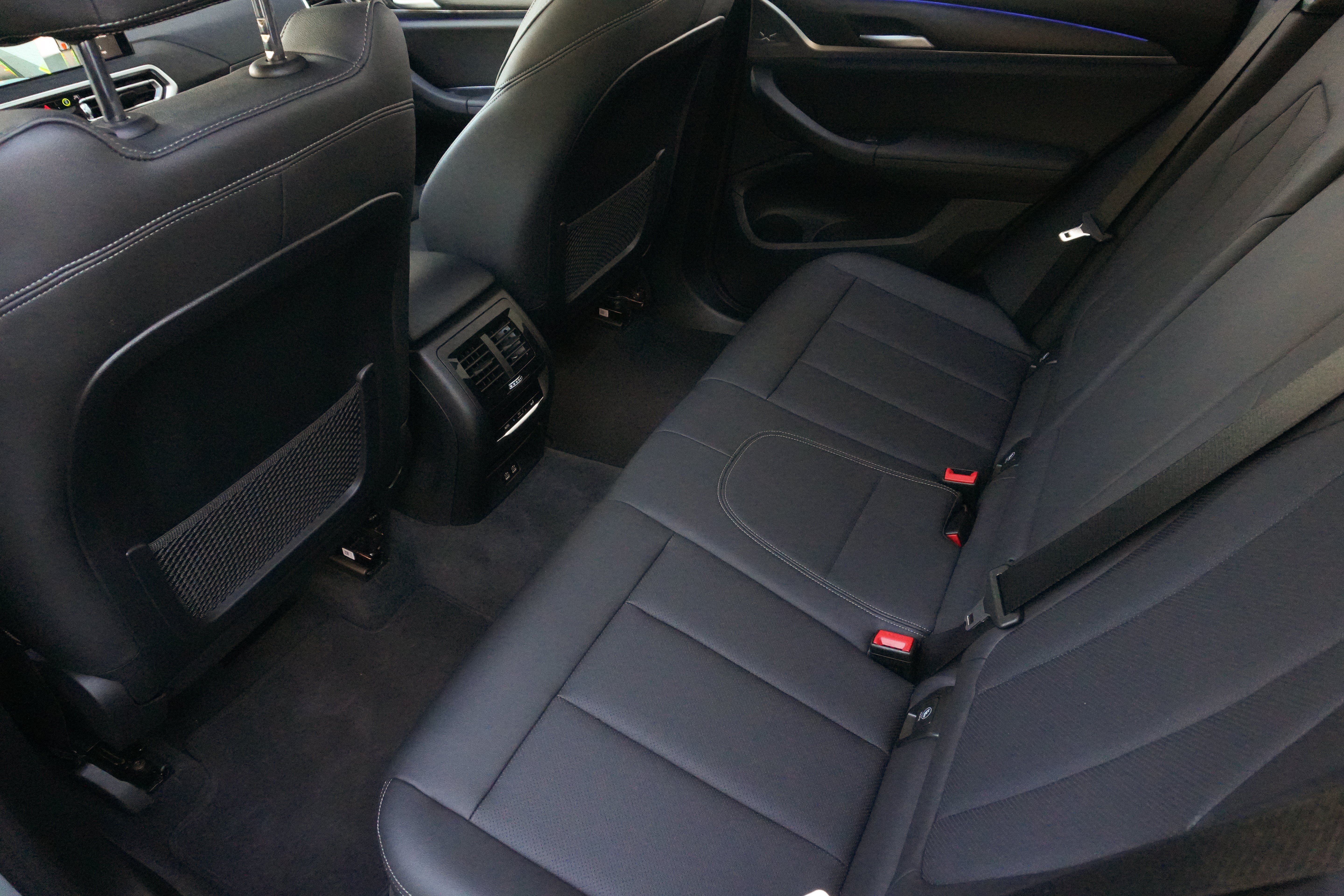 Certified 2023 BMW X3 xDrive30i w/ M Sport Package AWD/4WD image 33