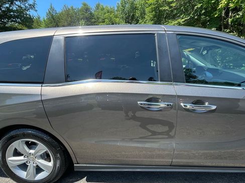 Used 2018 Honda Odyssey EX-L image 10