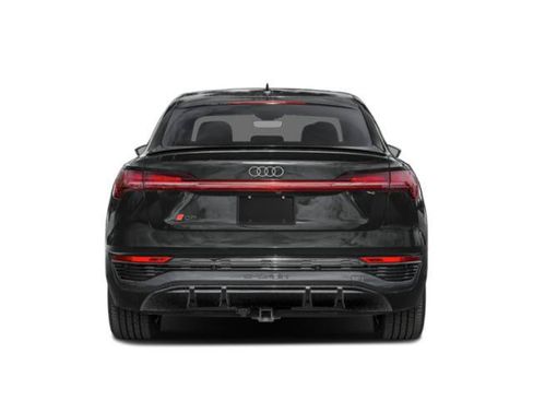 Used 2024 Audi Q8 e-tron Premium Plus w/ Premium Plus Package AWD/4WD image 5