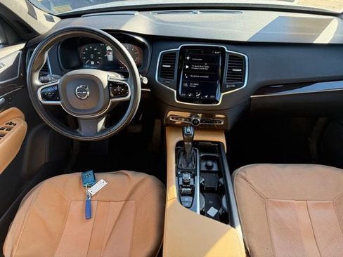 Used 2019 Volvo XC90 T6 Momentum w/ Advanced Package image 9