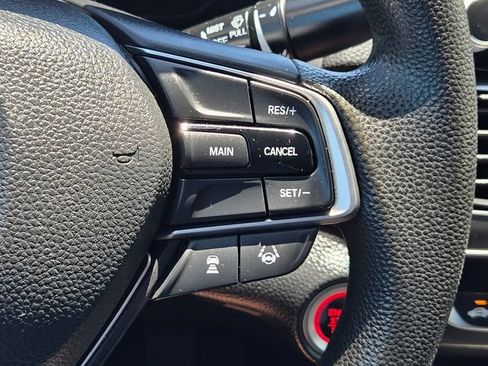 Used 2019 Honda Accord LX image 25