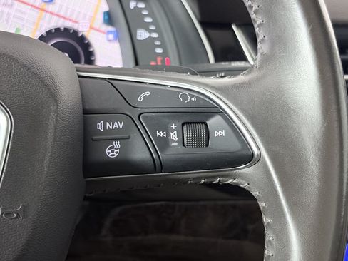 Used 2018 Audi Q7 3.0T Prestige w/ Prestige Package AWD/4WD image 16