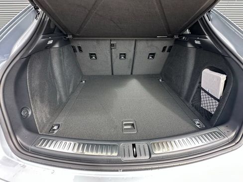 Used 2026 Porsche Macan AWD/4WD image 41