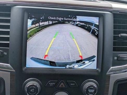 Used 2017 RAM 1500 Laramie w/ Convenience Group image 14