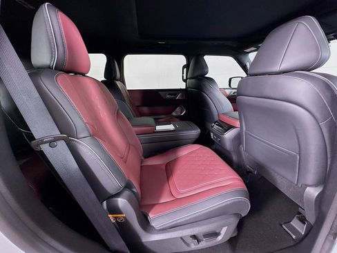 New 2026 INFINITI QX80 Autograph image 37