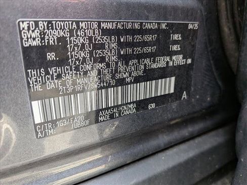 Certified 2025 Toyota RAV4 XLE AWD/4WD image 24