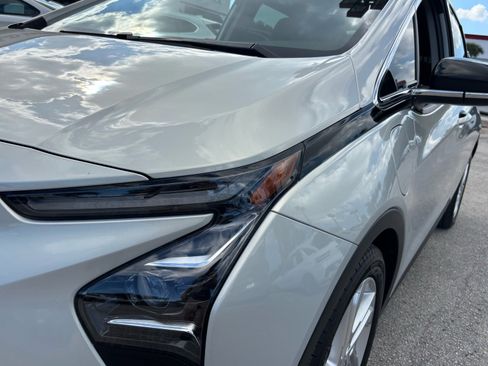 Used 2022 Chevrolet Bolt LT w/ Driver Confidence Package image 26