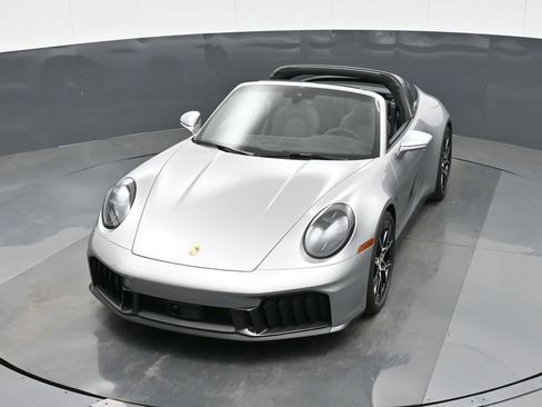 Used 2026 Porsche 911 Targa 4 GTS AWD/4WD image 33