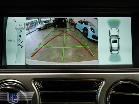 Used 2015 Rolls-Royce Wraith RWD image 31