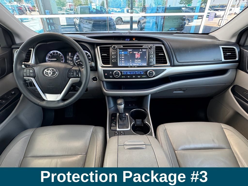 Used 2016 Toyota Highlander XLE w/ Protection Package #3 AWD/4WD image 8