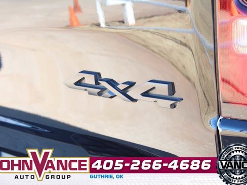 Used 2019 RAM 1500 Laramie image 10