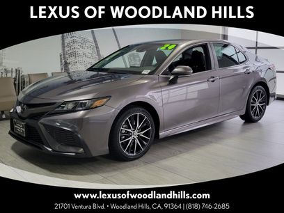 Used 2024 Toyota Camry SE