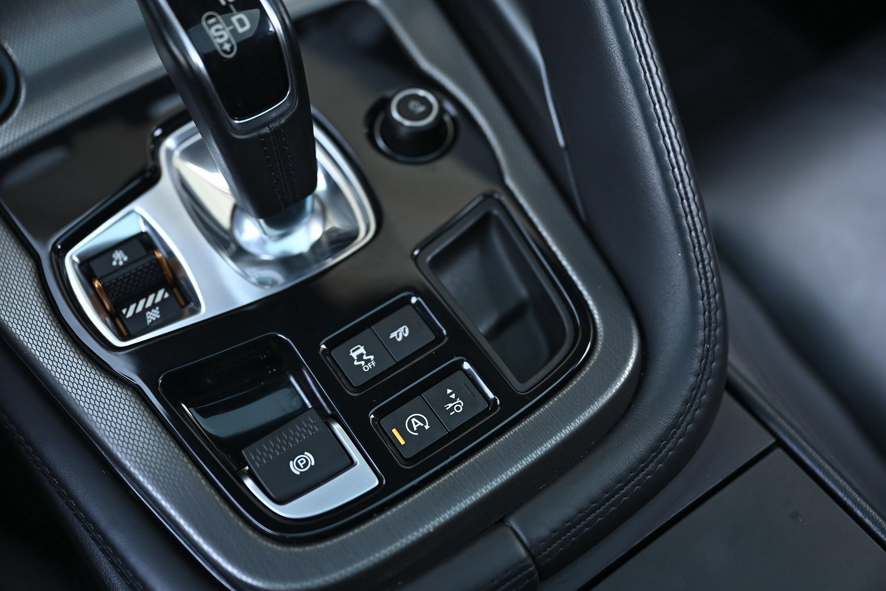 Used 2016 Jaguar F-TYPE S RWD image 49