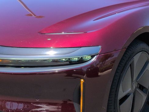 Used 2025 Lucid Air Touring AWD/4WD image 6