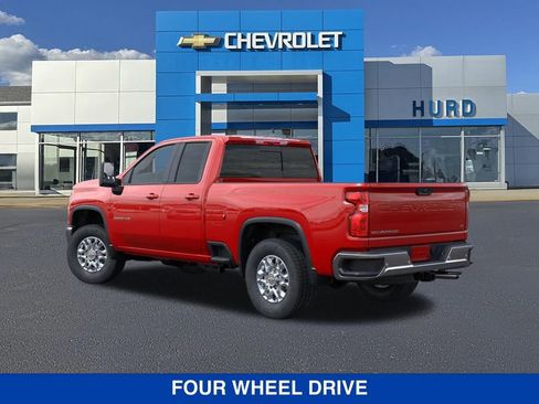 New 2026 Chevrolet Silverado 2500 LT image 4
