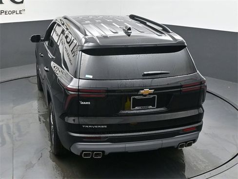New 2026 Chevrolet Traverse LT w/ Driver Confidence Package image 36