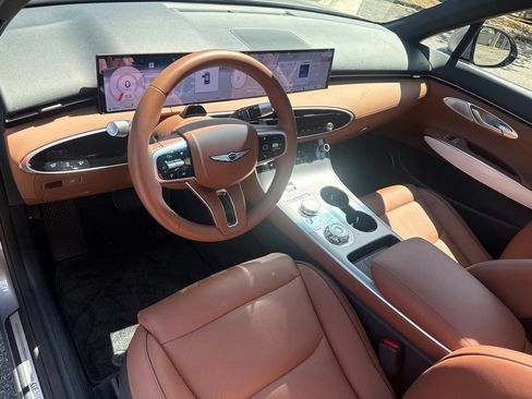New 2026 Genesis GV70 2.5T Advanced AWD/4WD image 14