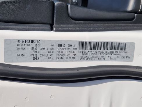 Used 2017 Jeep Grand Cherokee Overland w/ Jeep Active Safety Group image 32