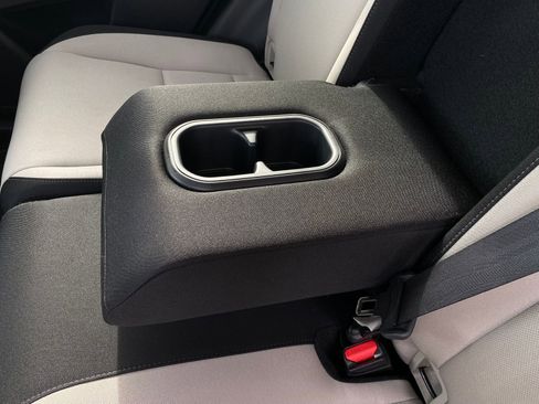 Used 2024 Honda CR-V EX image 28