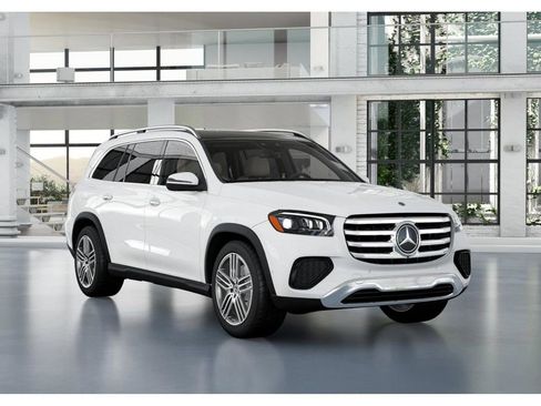 New 2025 Mercedes-Benz GLS 450 4MATIC image 10