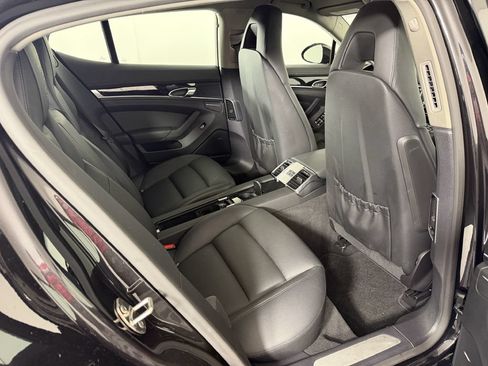 Used 2013 Porsche Panamera 4 Platinum Edition AWD/4WD image 22