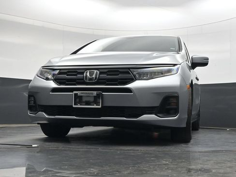 Used 2025 Honda Odyssey EX-L image 35