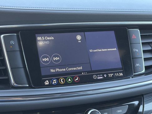 Used 2024 Buick Enclave Premium image 10