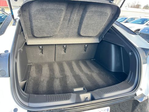 Used 2025 Buick Envista Sport Touring image 29