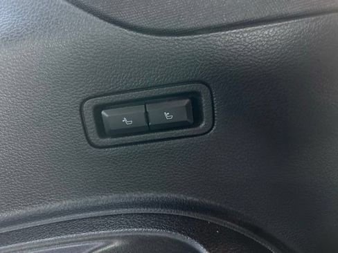 Used 2020 Lincoln Navigator Reserve RWD image 49