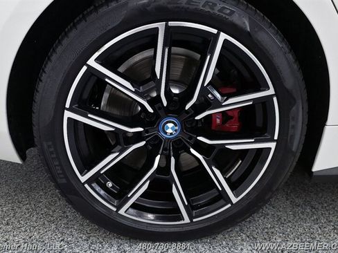 Used 2024 BMW i4 eDrive35 w/ M Sport Package RWD image 39