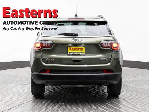 Used 2021 Jeep Compass Latitude AWD/4WD image 6
