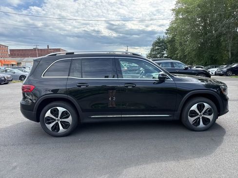 New 2026 Mercedes-Benz GLB 250 4MATIC image 8