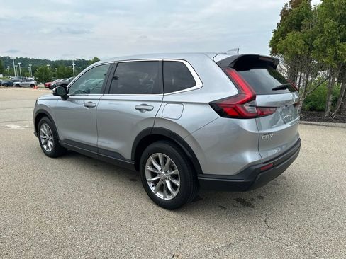 Used 2023 Honda CR-V EX-L image 5