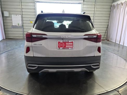 Used 2022 Kia Seltos SX w/ Sunroof Package AWD/4WD image 8