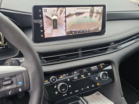 New 2026 INFINITI QX60 Luxe image 29