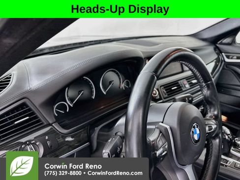 Used 2016 BMW 550i xDrive Sedan AWD/4WD image 9