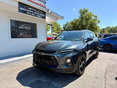 Used 2019 Chevrolet Blazer RS AWD/4WD image 2