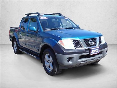 Used 2005 Nissan Frontier LE AWD/4WD image 6