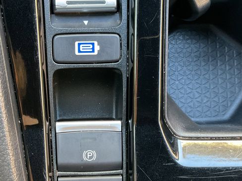 Used 2024 Honda Accord Sport image 17