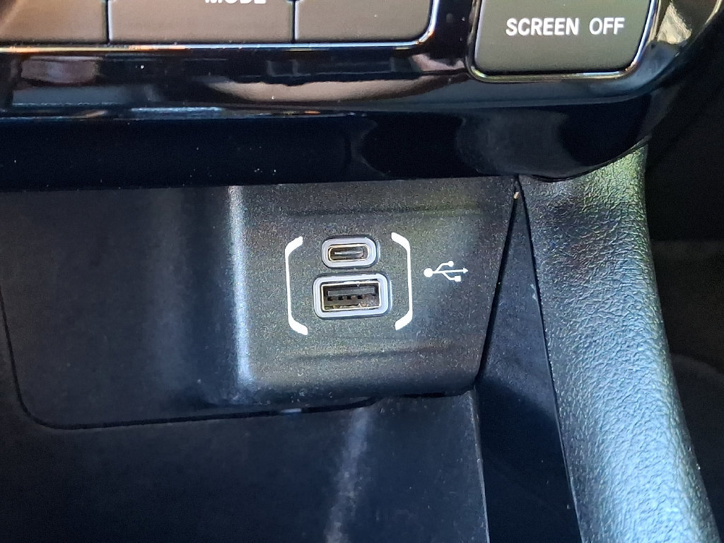Used 2023 Jeep Compass Latitude w/ Sun and Sound Group AWD/4WD image 24