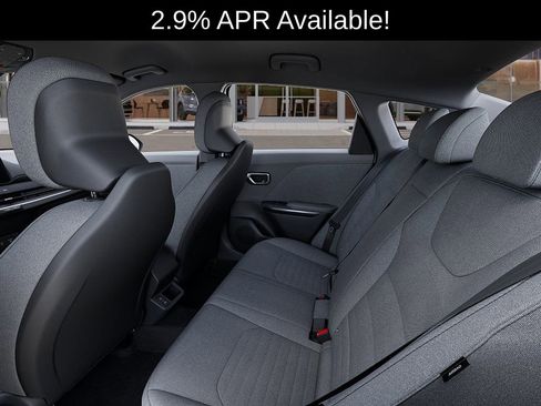 New 2025 Kia K4 EX image 18