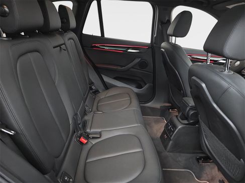 Used 2021 BMW X1 xDrive28i w/ Convenience Package image 14