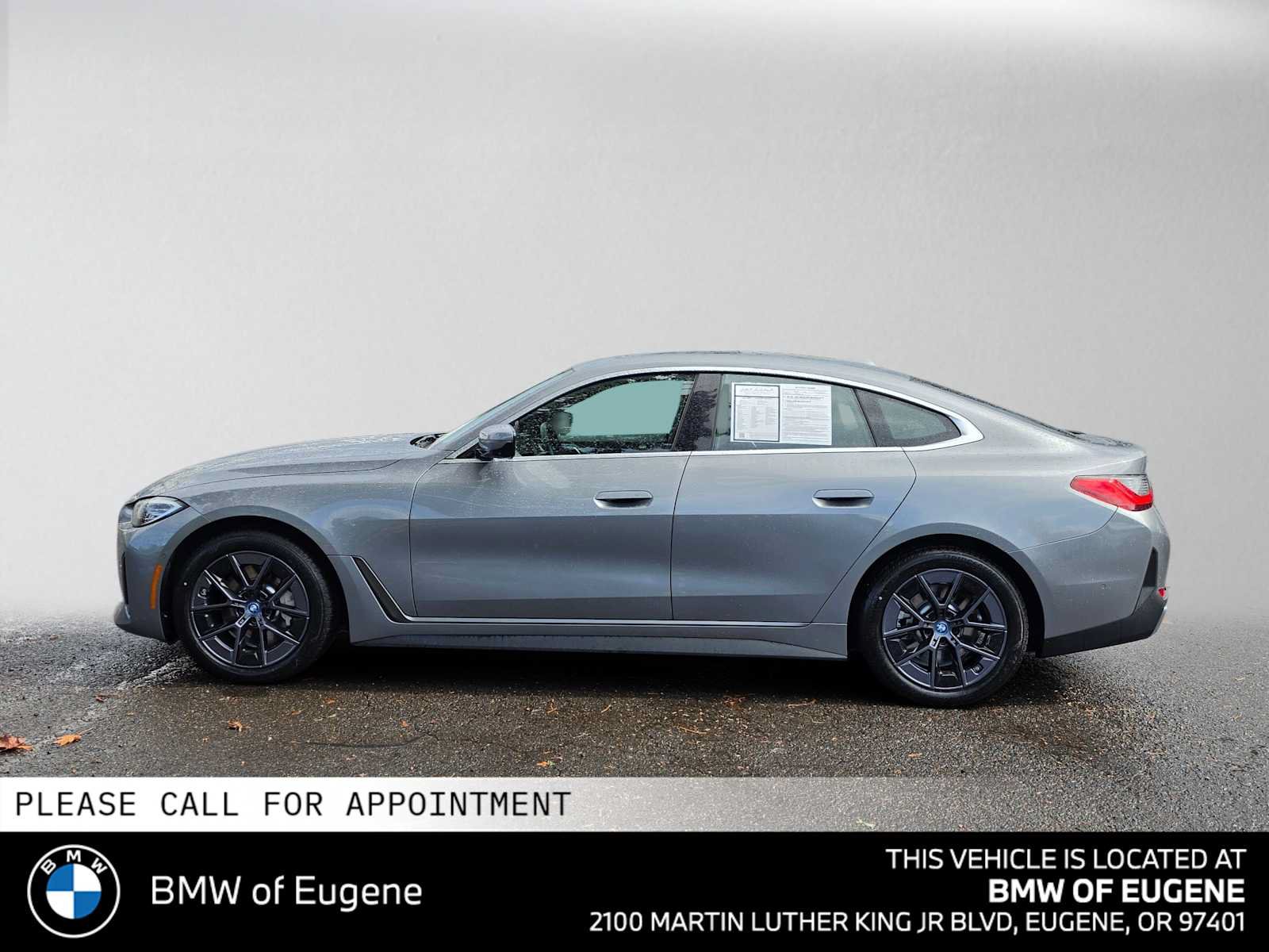 Used 2023 BMW i4 eDrive40 w/ Premium Package RWD image 6