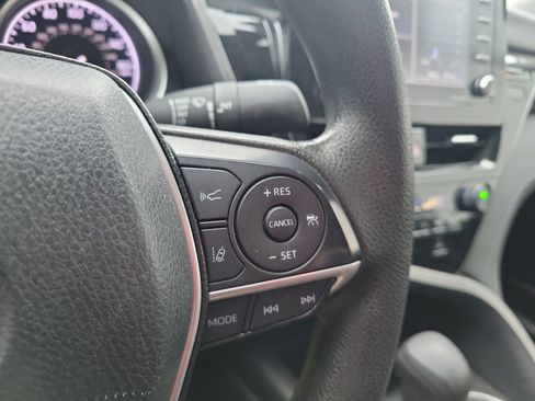 Used 2023 Toyota Camry LE image 23