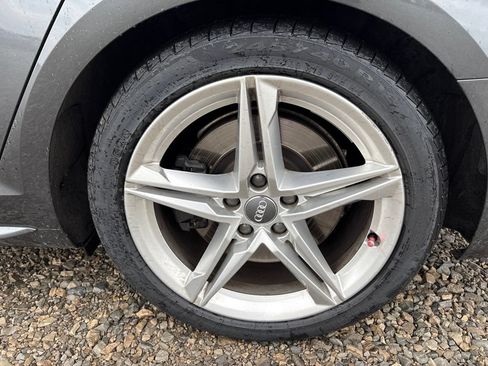 Used 2019 Audi S4 Premium Plus w/ Premium Plus Package AWD/4WD image 5