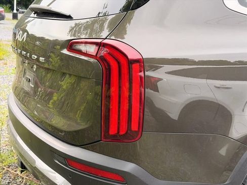 Used 2022 Kia Telluride SX w/ Towing Package AWD/4WD image 28