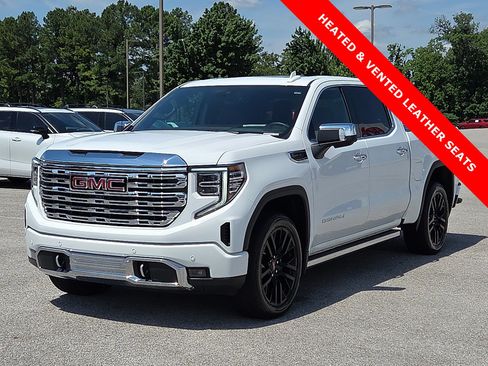 Used 2024 GMC Sierra 1500 Denali w/ Denali Reserve Package AWD/4WD image 2