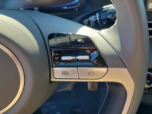 Used 2025 Hyundai Elantra Sport image 24