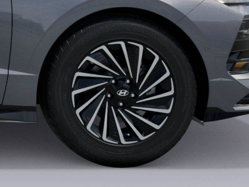 New 2026 Hyundai Sonata Limited FWD image 8